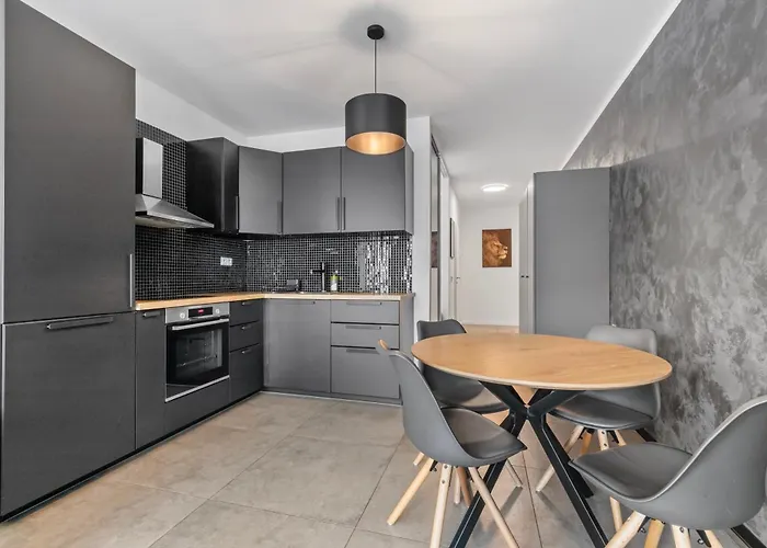 Appartement Lam Felidae - Ac - Balcony Bratislava